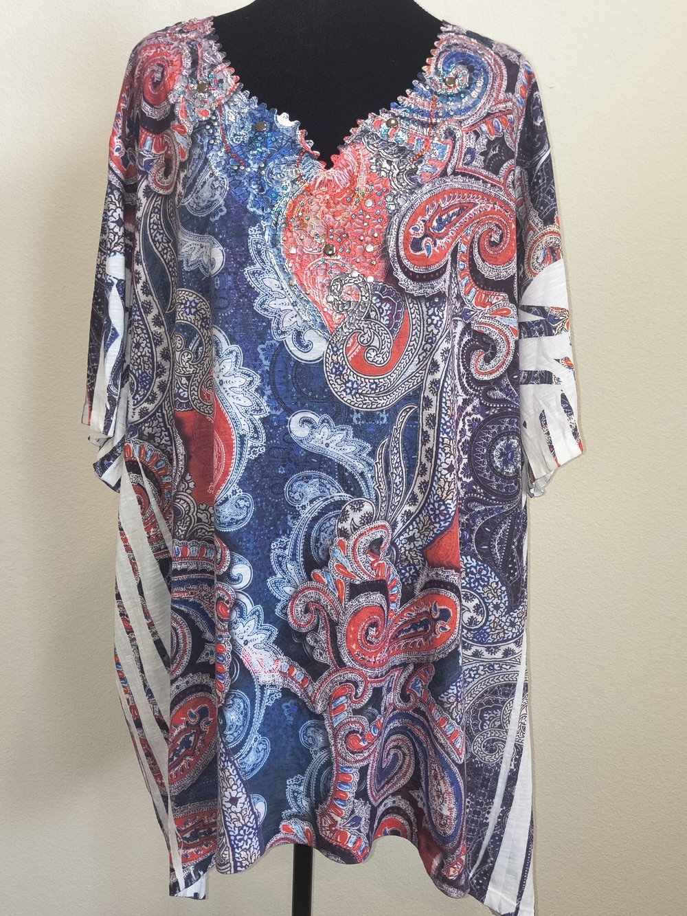 Catherines Red & Blue Paisley V-Neck Tunic with Beaded Detail 4X